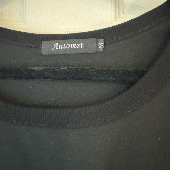 Automet women’s medium black tank top - Picture 4 of 5